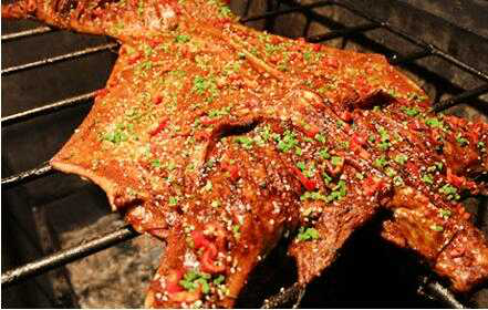 装修烤肉店要花多少钱？烤肉店装修预算又会是多少呢？